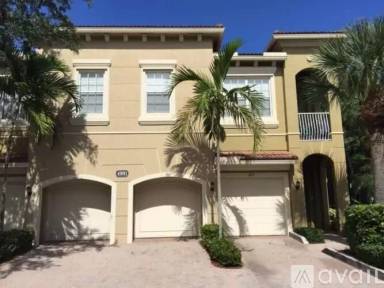 Main picture of 4991 Bonsai Cir