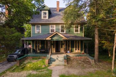 Main picture of 14443 Superior Rd