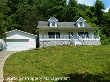 Main picture of 130 Pine Knot Ln