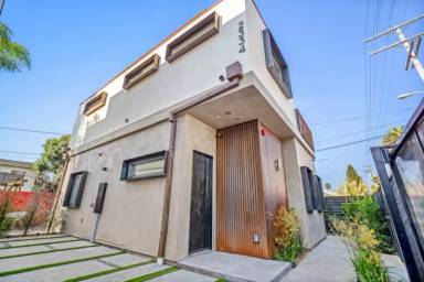 Main picture of 2332 Louella Ave