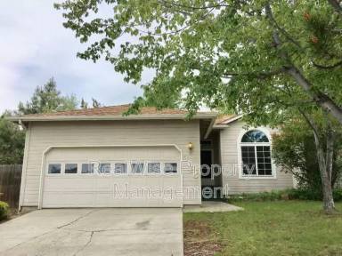 Main picture of 3125 NE Richmond Ct