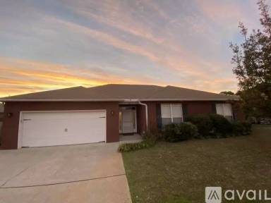 Main picture of 442 Bay Oaks Dr