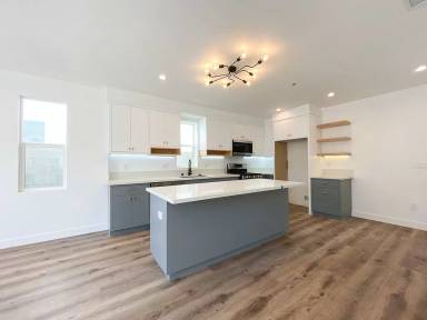 Main picture of 3003 1/2 S Cloverdale Ave