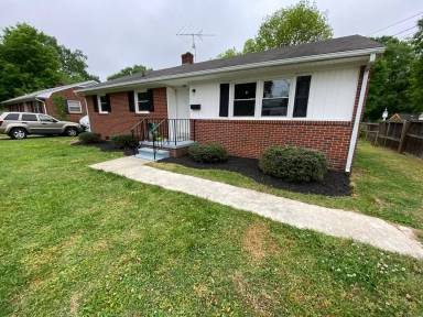 Main picture of 315 Holt Ave