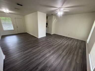 Main picture of 10473 Westridge St