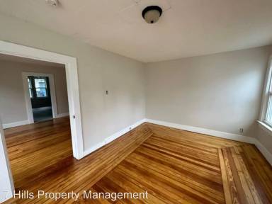 Main picture of 60 School St