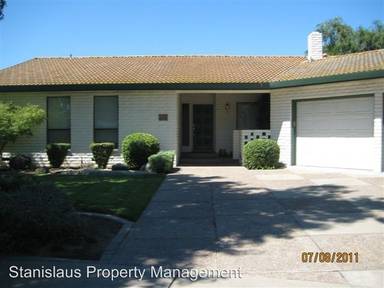 Main picture of 925 Rugby Ln