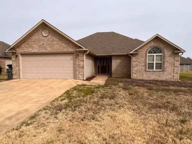 Main picture of 4708 Lonoke Ln