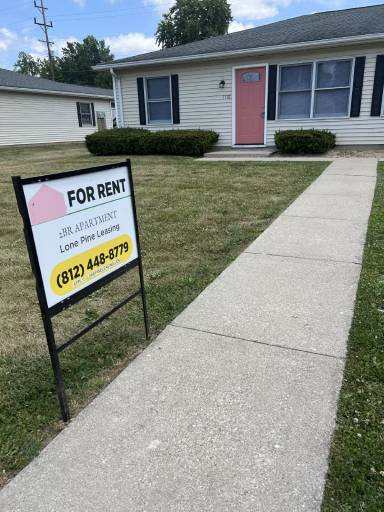 Main picture of 1109 N Indiana St