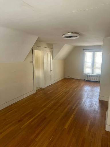 Main picture of 207 Gilford Ave