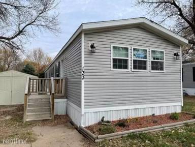 Main picture of Colonial Gardens Manufactured Home Community