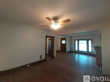 Main picture of 35 Hammerschmidt Ave