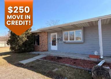 Main picture of 160 Meadows Cir