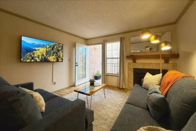 Main picture of Zia Vista Condominiums