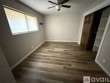 Main picture of 1210 Avenida del Sol