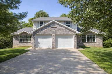 Main picture of 1305 Valley Creek Ln