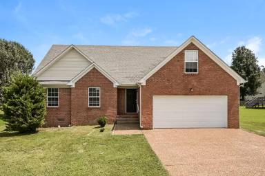 Main picture of 2619 Danbury Cir