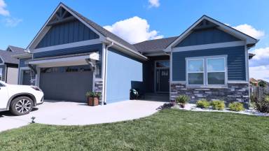 Main picture of 32275 W 165th St