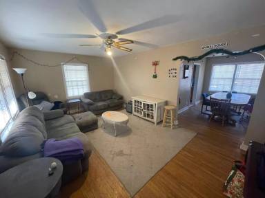 Main picture of 1016 Bertrand St