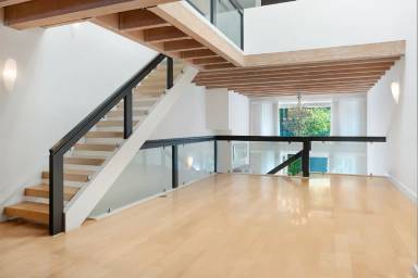 Main picture of 8133 Camino del Oro