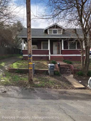 Main picture of 2843 Montgomery St