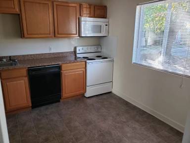 Main picture of 156 Jenness Ln