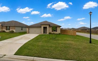 Main picture of 8904 Cantera Ridge Rd