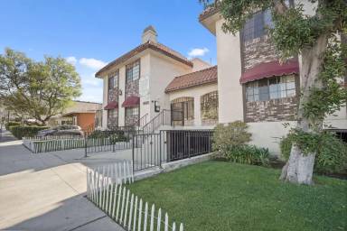 Main picture of 1030 Western Ave