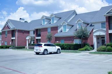 Main picture of Bridgewood Apartments