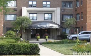 Main picture of Edgewater Towers Condominiums