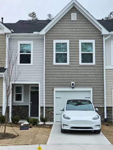 Main picture of 262 Ivy Vine Way