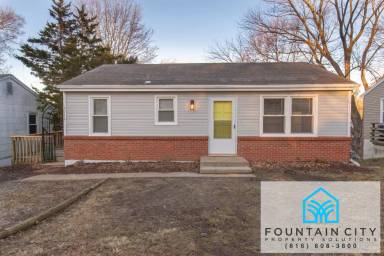 Main picture of 3916 N Spruce Ave