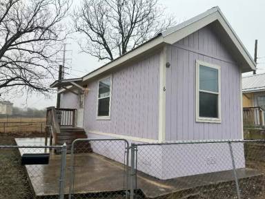 Main picture of 5215 Crestway Rd