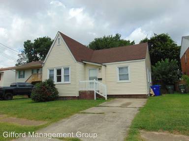 Main picture of 1410 W 26th St