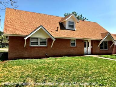 Main picture of 1932 69th St