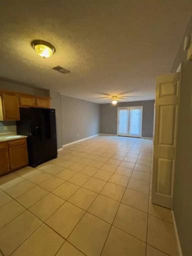 Main picture of 112 Ash Ct