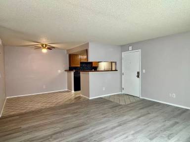 Main picture of 18193 E Kentucky Ave