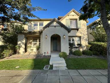 Main picture of 655 N Santa Inez Dr