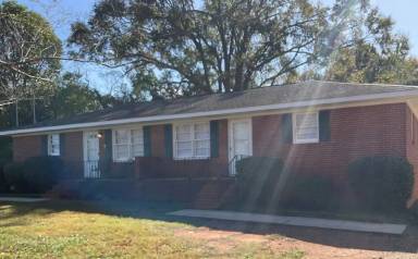 Main picture of 117 Maple Cir