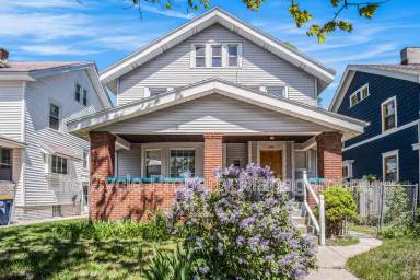 Main picture of 1321 Bemis St SE