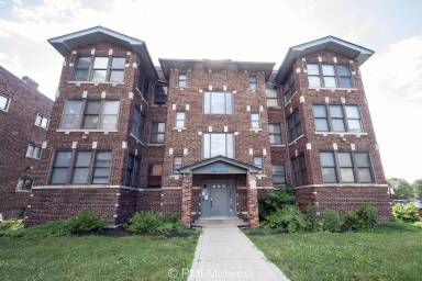 Main picture of 3707 N Meridian St