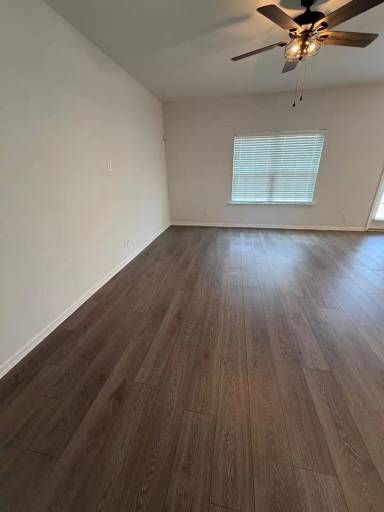Main picture of 600 Brightleaf Cir