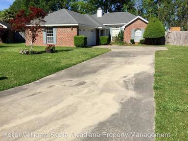 Main picture of 108 Savignon Cir