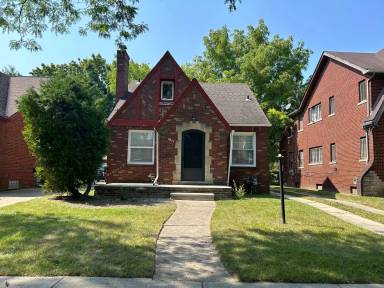 Main picture of 8275 Pinehurst St