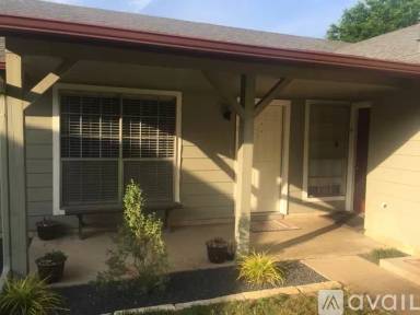 Main picture of 108 Meteor Dr