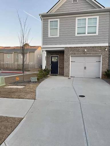 Main picture of 5850 Greystone Dr