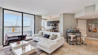Main picture of The Waverly At South Beach