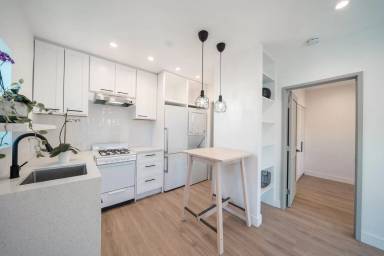 Main picture of 2540 Commonwealth Ave