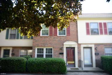 Main picture of 4620 Old Lantern Way