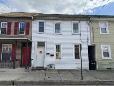 Main picture of 336 Cherry St